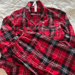 Brand New Victoria’s Secret Pajama Set